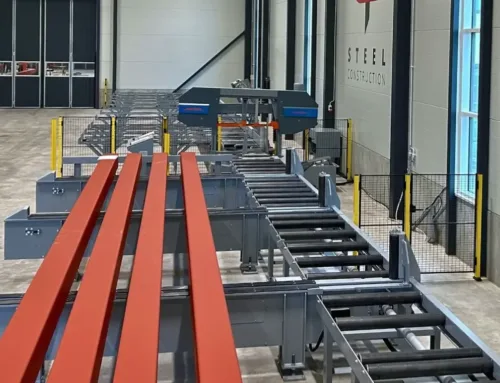 Effiziente Rationalisierung mit Doppelgehrungs-Bandsäge MEBAeco